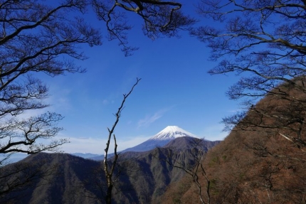 袴腰岳直前からの富士山