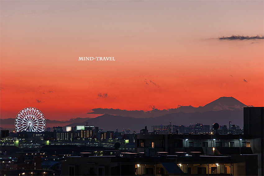 浦安より富士山を望む